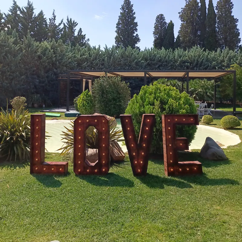 letras-luminosas-love
