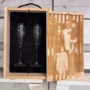 Caja de copas de cava o vino