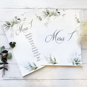 Organizador de mesa elegante oro con fondo blanco y plantas en los bordes