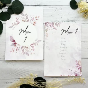 Organizador de mesa flor acuarela tonos rosados con flores formando un circulo hacia afuera