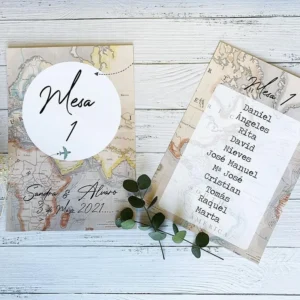 Organizador de mesa mapa mundi. Diseño de un mapa cartografiado.